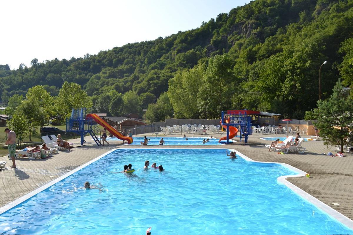 Hotel Panelovka Bítov Exteriér fotografie